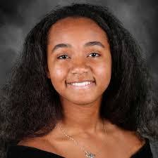 Leila Hampton's Instagram, Twitter & Facebook