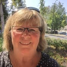 Peggy Flint's Instagram, Twitter & Facebook