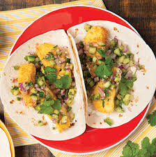 Prepare salsa by combining all salsa ingredients listed above, pineapple through honey, in a small bowl. Crispy Fish Soft Tacos Recipe Mission Foods