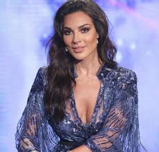 Voir plus d'idées sur le thème taim hassan, coiffures arabes, jenna coleman. Nadine Njeim S Father S Day Instagram Will Tug At Your Heart Strings Harper S Bazaar Arabia