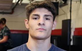 Central's Andrew and Ryan Gonzales will continue wrestling careers at  junior-college level