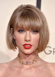 Taylor Swift Just Made A Major Change To Her Hair For The Grammys Taylor Swift Haircut Short Bob Hairstyles Taylor Swift Bob