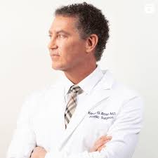 Sculpting Beauty: Meet the Top 10 Plastic Surgeons Pion...