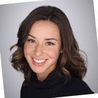 Kendra Winter's Instagram, Twitter & Facebook