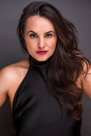 Cristina Moody's Instagram, Twitter & Facebook