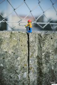 Photographer Creates Adorably Wacky Lego Scenes Lego Art Lego Pictures Lego Figures