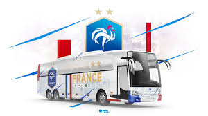 Chez les bleus, chacun à sa place et pas touche aux sièges des tauliers. Pierre Xavier Peiks D On Twitter Concept Bus Pour L Equipe De France De Football Avec Ses 2 Fff