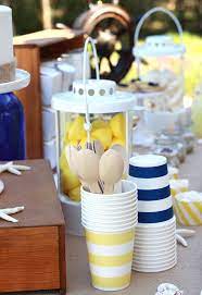 Ideas Para Mesa Dulce Azul Marino Y Amarillo Como Decorar Un Cumpleanos Fiesta Marinera Mesa De Fiesta