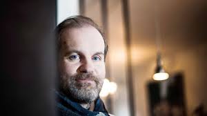 Faisant partie de la famille des maladies dégénératives, la maladie de charcot se caractérise par une dégénérescence progressive des neurones qui contrôlent. Frederic Badre Atteint De La Maladie De Charcot Mon Corps Se Suicide L Express