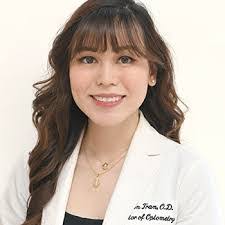 Lauren Monsanto's Instagram, Twitter & Facebook