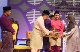 3 peserta terbaik lelaki tilawah al quran antarabangsa 1436h 2015. Qari Iran Qariah M Sia Johan Tilawah