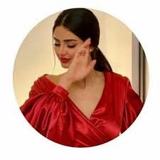 pin by yeuyeѕ ryasmiѕye on my saves gothic girl tattoo girl photo poses cute girl photo