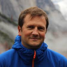 Marine microbes in a changing climate