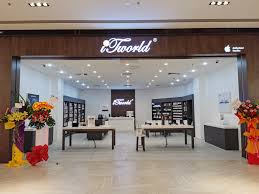 Every city has one or more major malls. Itworld We Are Open Itworld Tropicana Gardens Mall Facebook