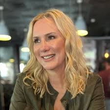 Jodi Bacon (@jodibaconbits)