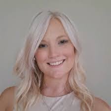 Amanda Brittingham's Instagram, Twitter & Facebook