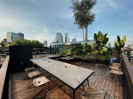 Jun 28, 2021 · tak perlu jauh ke luar kota, di jakarta, bogor, depok, tangerang dan bekasi ada tempat makan outdoor yang bisa jadi pilihan. 12 Rekomendasi Tempat Nongkrong Rooftop Di Jakarta Yang Indah Dan Mempesona Tempat Com