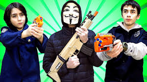 In this nerf video, paul reviews the world's. Nerf Patrol Can Nerf Blasters Beat Fortnite Blasters Youtube