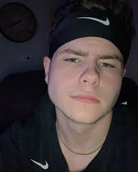 Stacy Hardwick's Instagram, Twitter & Facebook