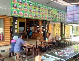 Kuliner seafood bogor spesialis seafood amp wings kiloan griyo eatery pakansari bogor. Tempat Kuliner Enak Dan Terkenal Di Batang Jawa Tengah 2021