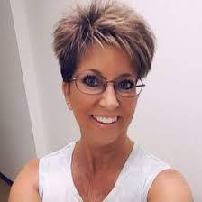 Donna Spires's Instagram, Twitter & Facebook