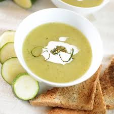 Veloute De Courgettes A La Vache Qui Rit Recette Veloute Courgette Courgette Vache Qui Rit Recettes De Cuisine