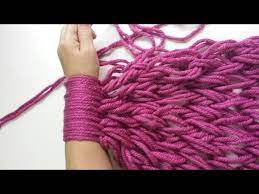 More images for como hacer bufandas con las manos » Bufanda Infinita Con Las Manos English Subtitles Cucaditas De Saluta Youtube