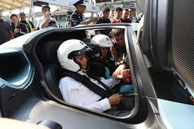 Rekaan penuh model ini dijangka bakal dipamerkan sepenuhnya pada pertengahan tahun ini manakala pengeluaran jenama kereta nasional ketiga ini dijangka seawal 2022 ini. Projek Kereta Nasional Ketiga Peluang Untuk Rakyat Kuasai Teknologi Kejuruteraan Automotif Funtasticko Net