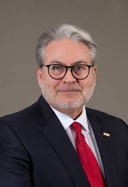 Barry Arp's Instagram, Twitter & Facebook