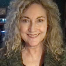 Dr. Tess Evans (@tessmessage)