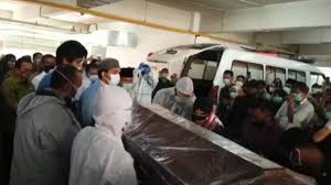 Untaian doa atau kiriman bacaan alquran untuk orang yang meninggal pun akan memberikan kebaikan tersendiri baginya. Doa Untuk Orang Meninggal Dunia Sesuai Hadis Dan Alquran Lengkap Beserta Artinya Bagian 1