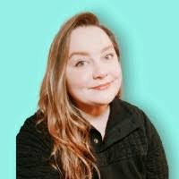 Melissa Whitacre's Instagram, Twitter & Facebook