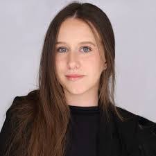 Jacqueline Branch's Instagram, Twitter & Facebook