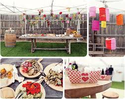 Authentisch im geschmack und natürlich. Bbq Engagement 1 By Toodleson Via Flickr Bbq Party Decorations Backyard Bbq Party Decorations Thanksgiving Party Decor