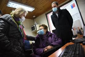 Quienes no recibirán el ife universal: Gob Cl Articulo Primera Dama Y Autoridades Llaman A Tercera Edad A Inscribirse Al Ife Universal 80 Mil Hogares Con Personas Mayores Aun No Han Optado Al Beneficio