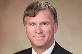 Who Are the Top Bank Program Managers With the Most Full-Time Advisors?