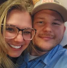 Do you have a Facebook page or group for your online business?