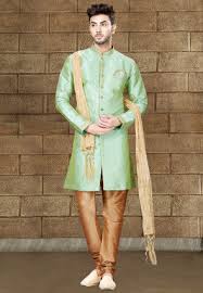 Regarding the trousers, they should be of narrowing cuts and the presence of arrows is up to you. Wedding Attire For Men Buy Indian Marriage Outfits Online Utsav Fashion