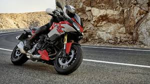 It has 9 miles, and you can own it today for 14505 dollars. F 900 Xr Von Bmw Fahrbericht Und Test Auf She Is A Rider
