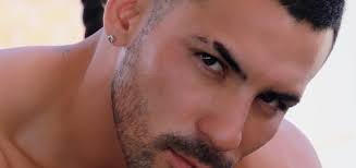 Fano mutante un entrenador de legado con su “Centro De Entrenamiento  Personalizado Mutante Gym”