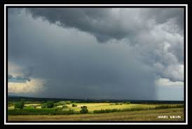 The minimum value of the daily temperature is expected at around +64°f. Orage Diurne A Boujan Sur Libron Photolive Toutes Les Photos Meteo En Temps Reel Infoclimat