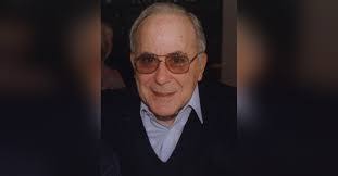 Karen Capizzi's Instagram, Twitter & Facebook