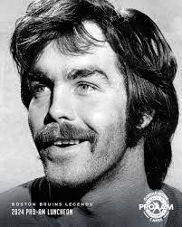 Donna Moberg's Instagram, Twitter & Facebook