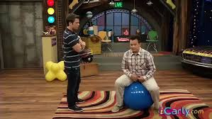 Honestly, having gibby in the show exemplifies how random icarly can get, and without him, there would be a missing remember how gibby was originally going to only appear in one episode? Gibby S Head Gets Hitched Icarly Com Video Dailymotion