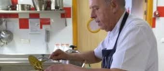 ¿estás pensando en hacer un curso de cocina en valencia? Masterd Jaen Jose Encuentra Trabajo De Cocinero Profesional