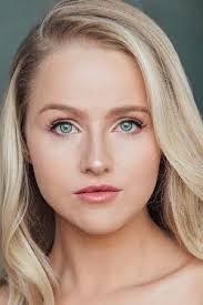 Cassandra Potenza's Instagram, Twitter & Facebook