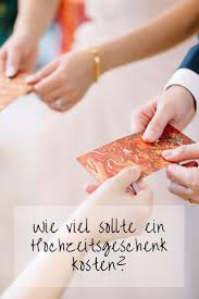 Wie Viel Geld Fur Ein Hochzeitsgeschenk Ausgeben Hochzeitsgeschenk Hochzeit Geschenke