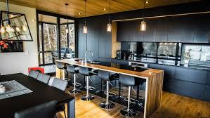 1001 Idees Cuisine Noir Mat Et Bois Elegance Et Sobriete Cuisine Moderne Cuisine Ikea Noire Cuisine Noire