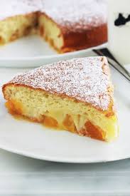 Gateau Aux Prunes Jaunes Moelleux Et Leger Recette Gateau Aux Prunes Prune Jaune Alimentation