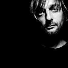 Stream Ricardo Villalobos